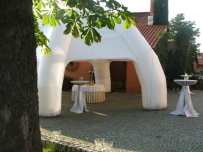 sierpień-2010